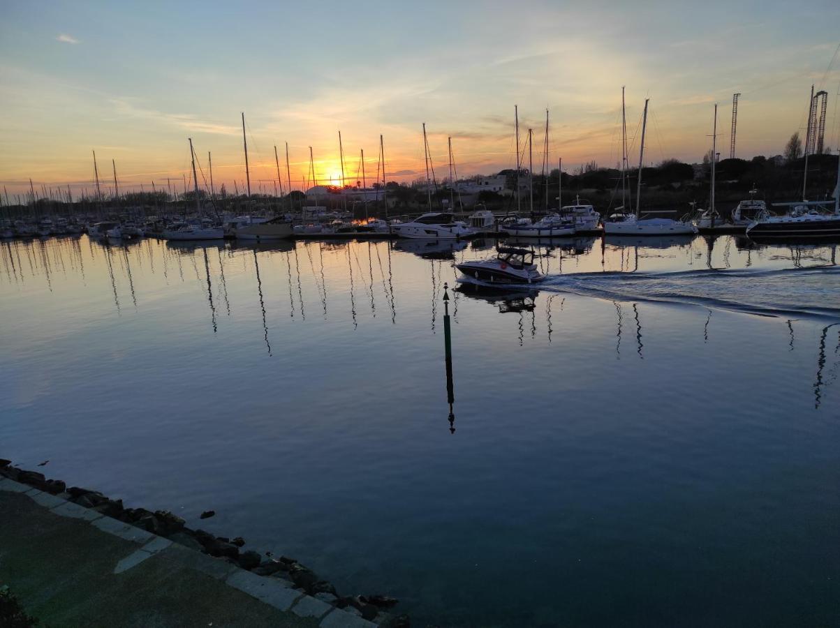 Apartamento T2 Vue Avec Parking Piscine Tennis Boulodrome Parc Enfants Agde