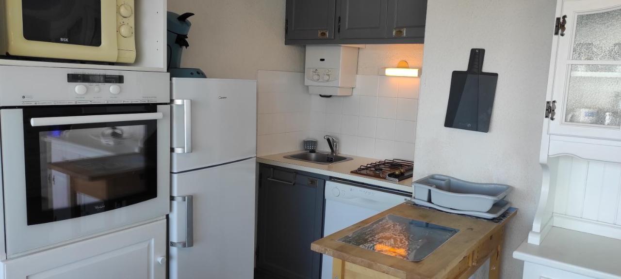 T2 Vue Avec Parking Piscine Tennis Boulodrome Parc Enfants Apartamento Agde